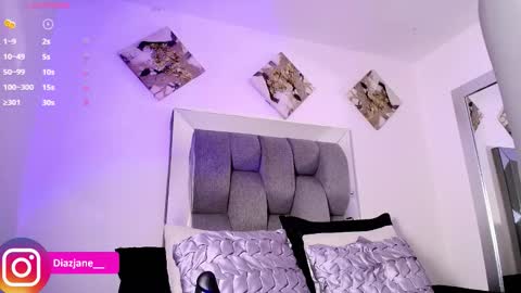 Jennifer online show from March 2026 02:04:02 AM