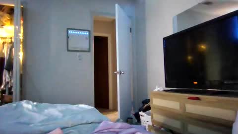 Snapshot of janemaggie chatting on March 2026 06:19:01 AM MaggieJane online show from March 2026 06:19:01 AM