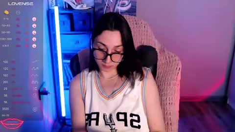 Snapshot of janeroger chatting on June 2026 03:00:01 AM Jane Roger online show from June 2026 03:00:01 AM