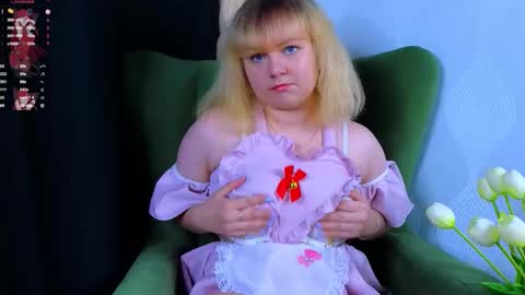 Diane online show from December 2025 08:30:01 AM