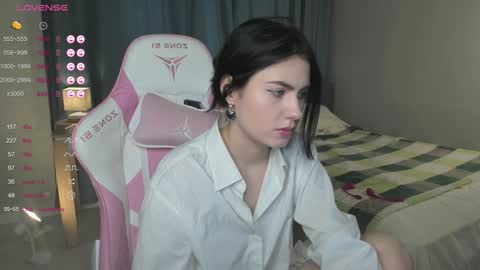 Snapshot of janetfletcher chatting on January 2025 08:18:02 AM janetfletcher online show from January 2025 08:18:02 AM