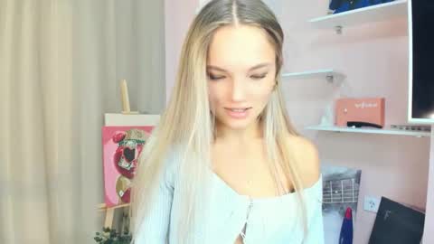 Hi Im Alice and here youll find something online show from October 2025 06:12:01 AM