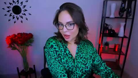 janewyatt online show from February 2025 03:35:01 PM