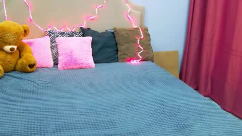 Snapshot of janicerivera chatting on April 2026 05:47:02 AM janicerivera online show from April 2026 05:47:02 AM