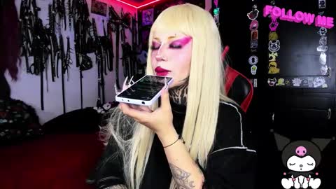      online show from October 2025 09:36:01 PM