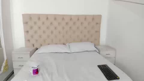 Snapshot of janneblossom chatting on September 2025 10:02:01 PM Janne  online show from September 2025 10:02:01 PM