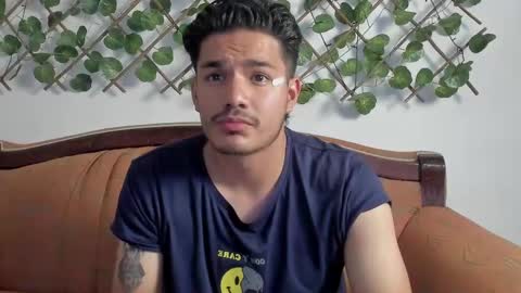 janus_m online show from December 2024 04:16:02 PM