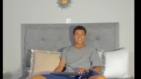 jared_blake online show from December 2024 01:15:02 AM