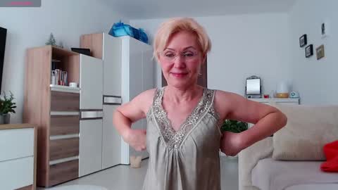 Jasmin room for people 40 online show from January 2026 12:09:02 PM