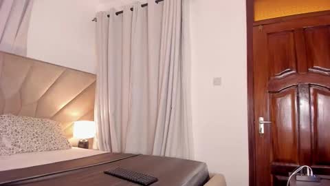 Snapshot of jasmin_melons chatting on January 2026 03:32:01 AM jasmin_melons online show from January 2026 03:32:01 AM