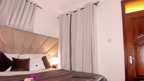 Snapshot of jasmin_melons chatting on February 2026 03:56:01 AM jasmin_melons online show from February 2026 03:56:01 AM