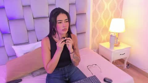 Jasmine online show from September 2025 07:48:01 PM