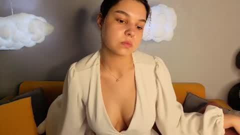 Snapshot of jasmine_burke chatting on June 2026 01:18:02 AM Jasmine Burke online show from June 2026 01:18:02 AM
