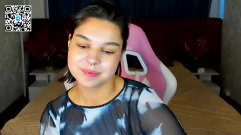 Snapshot of jasmine_burke chatting on July 2026 01:58:33 AM Jasmine Burke online show from July 2026 01:58:33 AM