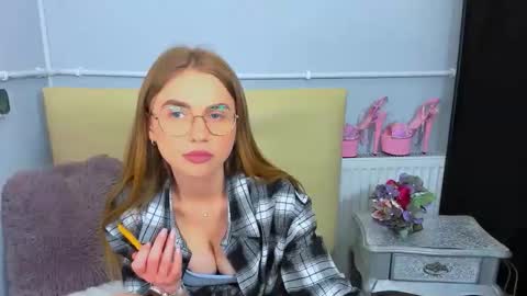 JasmineRelax online show from November 2025 04:40:01 PM