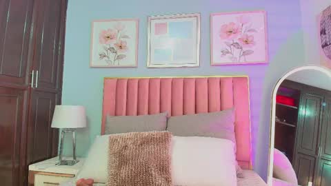 jasmine online show from March 2026 07:54:02 PM