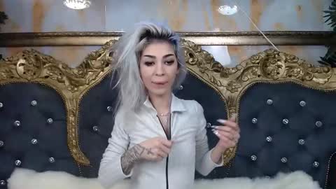 Queen Of Squirt online show from December 2025 06:52:02 AM