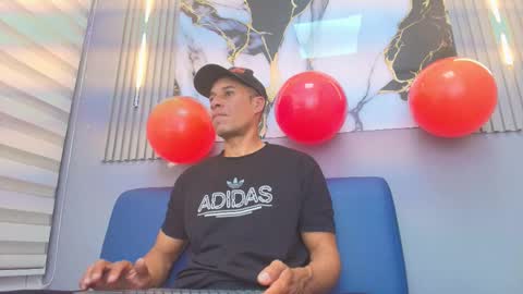 Jason online show from February 2026 07:32:02 PM