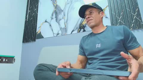 Jason online show from February 2026 07:47:02 PM