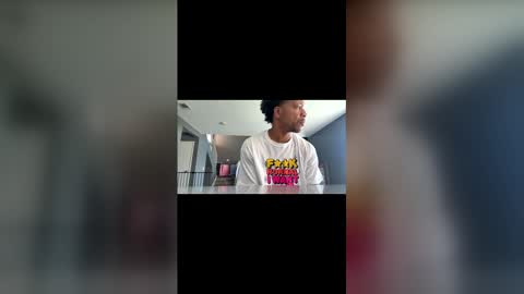 Snapshot of jasonsweets chatting on April 2026 05:07:02 PM Jason Sweets online show from April 2026 05:07:02 PM