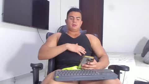 JBrooksXx online show from February 2025 10:52:02 PM