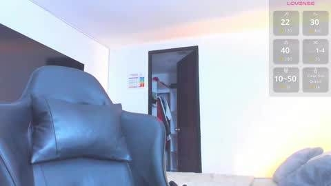 JBrooksXx online show from October 2025 10:09:01 PM