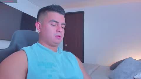 JBrooksXx online show from February 2026 06:37:02 PM