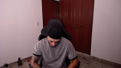 JKing  online show from April 2026 01:33:02 PM