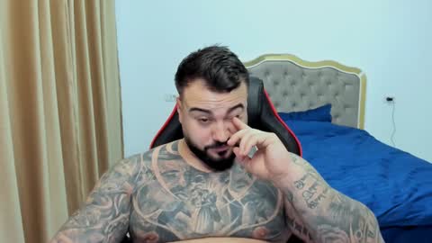  Javi  online show from December 2024 08:26:02 PM