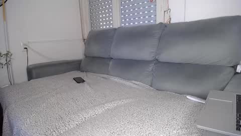 Javier  online show from January 2025 08:33:01 PM