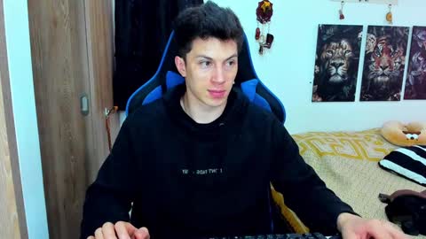 Javier online show from January 2025 06:27:01 PM