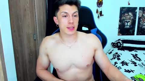 Javier online show from February 2025 11:44:01 PM