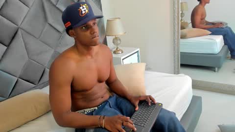 jax black online show from September 2025 12:32:01 PM