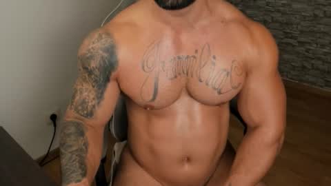 JaxonHunk online show from October 2025 09:23:02 PM