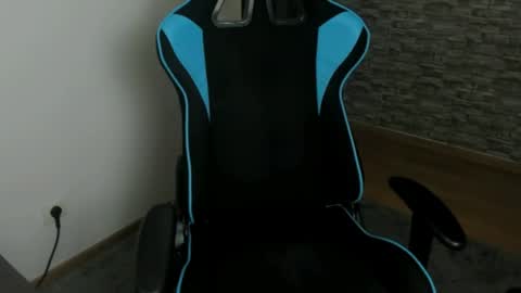 JaxonHunk online show from April 2026 05:24:01 AM