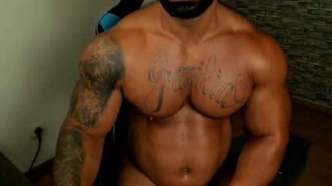 Snapshot of jaxonhunk chatting on July 2026 03:21:01 AM JaxonHunk online show from July 2026 03:21:01 AM