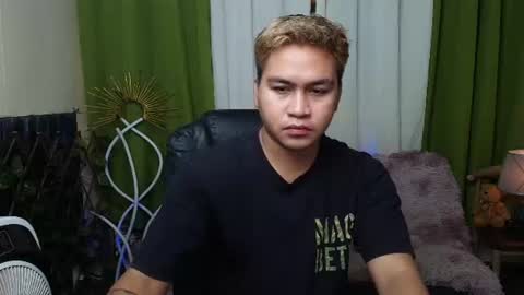 Snapshot of jay_hotcummer chatting on June 2026 09:07:01 AM JL online show from June 2026 09:07:01 AM