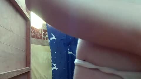 Snapshot of jaycee_x chatting on October 2025 05:51:01 AM jaycee_x online show from October 2025 05:51:01 AM