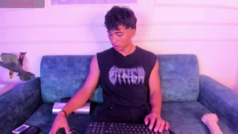 jaycobblack1 online show from November 2025 02:23:01 PM