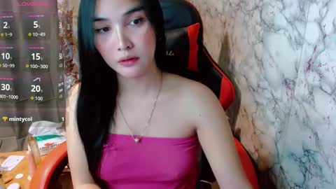 Jayda Khalifa  online show from September 2025 06:24:01 AM