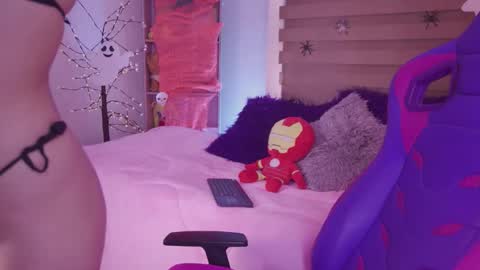 Jayen online show from October 2025 07:13:02 PM