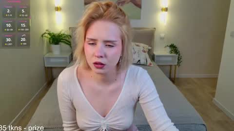 Molly online show from January 2026 09:03:02 AM