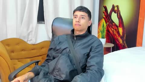 jaze_bradley online show from March 2025 11:14:02 AM