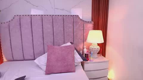 Jazmin online show from March 2026 02:04:02 AM