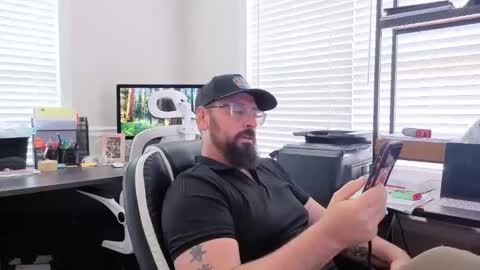 jazmine_jr_cruz online show from May 2026 07:33:01 PM