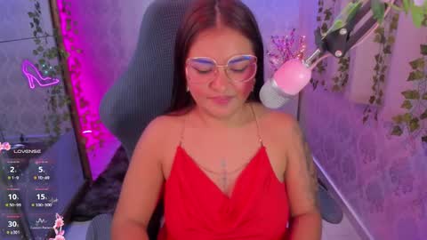 Jazmine online show from January 2025 01:31:02 PM
