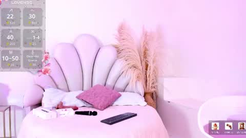 Snapshot of jazminn_01 chatting on July 2026 04:15:01 AM Jazmin online show from July 2026 04:15:01 AM