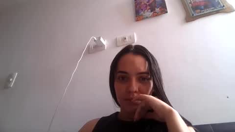 jazminojeda online show from October 2025 07:08:01 PM