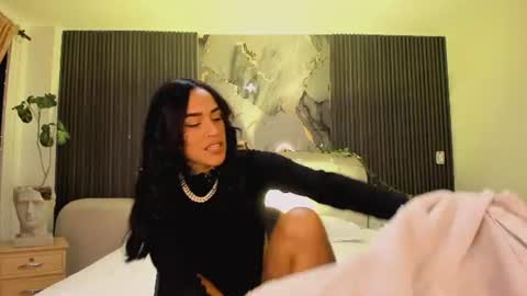 Snapshot of jazminrusso_ chatting on July 2026 05:42:02 AM Jazminrusso online show from July 2026 05:42:02 AM
