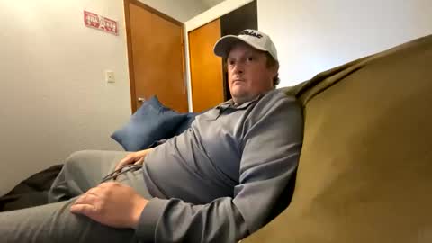 Snapshot of jbboy82 chatting on November 2025 04:06:01 PM jbboy82 online show from November 2025 04:06:01 PM